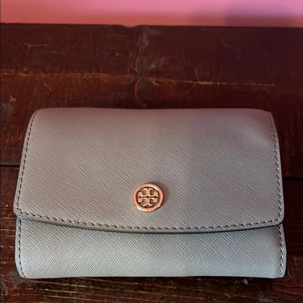 Tory Burch Wallet - Picture 1 of 9